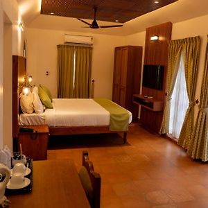 Double Room Lake View